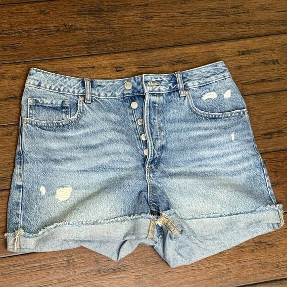 Dynamite Women's Blue Denim Shorts distressed high waisted size 29 - Picture 1 of 5